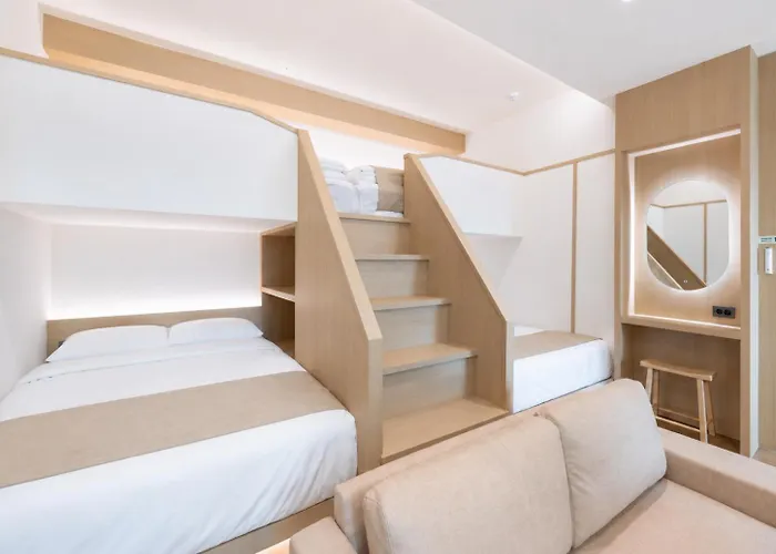 Dongdaemun, Sauna, Rooftop, 8 Min Subway *